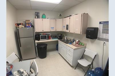 13191 Starkey Road #15 & 16, Largo, FL 33773 - Photo 21