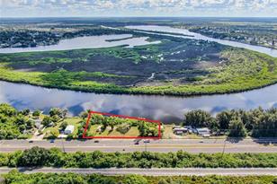 2508 S US Hwy 41, Ruskin, FL 33570 - Photo 1