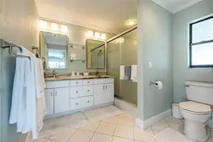 910 Chipaway Dr, Apollo Beach, FL 33572 - Photo 17