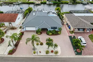 910 Chipaway Dr, Apollo Beach, FL 33572 - Photo 37