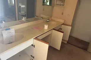 1404 Midoneck Ct, Valrico, FL 33596 - Photo 15