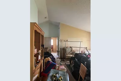 1404 Midoneck Court, Valrico, FL 33596 - Photo 5