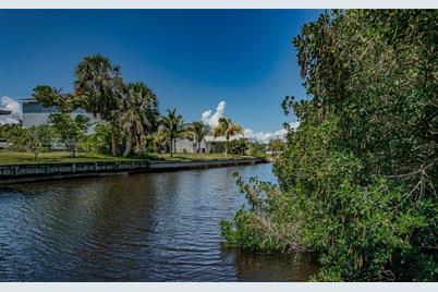 817 2nd Avenue NW, Ruskin, FL 33570 - Photo 3