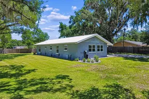 4040 NE 95th Rd, Wildwood, FL 34785 - Photo 5