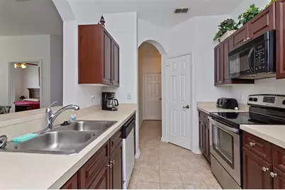 2307 Silver Palm Dr #202, Kissimmee, FL 34747 - Photo 5