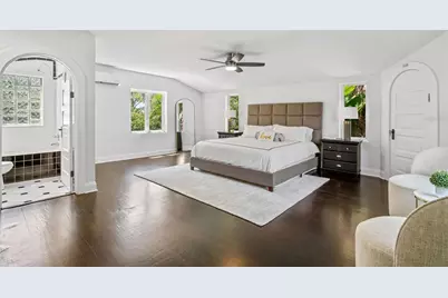 100 W Davis Boulevard, Tampa, FL 33606 - Photo 29