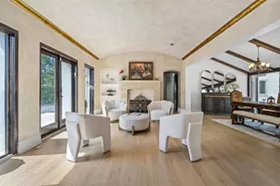 100 W Davis Blvd, Tampa, FL 33606 - Photo 9