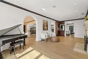 100 W Davis Blvd, Tampa, FL 33606 - Photo 5