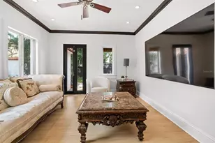 100 W Davis Blvd, Tampa, FL 33606 - Photo 13