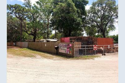 8751 Ridge Rd, New Port Richey, FL 34654 - Photo 7