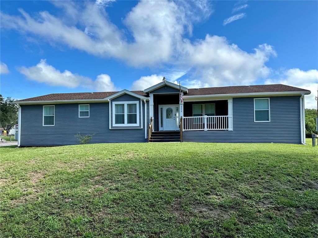 2224 E Knights Griffin Rd, Plant City, FL 33565 MLS T3449229