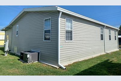 2140 Gondola Drive, Sarasota, FL 34238 - Photo 3