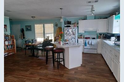 2140 Gondola Drive, Sarasota, FL 34238 - Photo 11