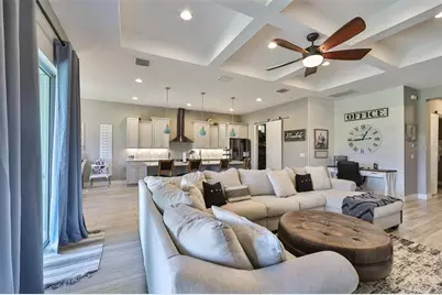 421 Bahama Grande Boulevard, Apollo Beach, FL 33572 - Photo 7