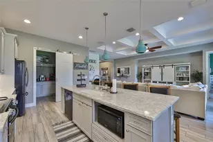 421 Bahama Grande Blvd, Apollo Beach, FL 33572 - Photo 9