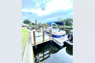 11205 W Bayshore Drive, Crystal River, FL 34429 - Photo 25