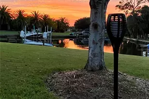 11205 W Bayshore Dr, Crystal River, FL 34429 - Photo 31