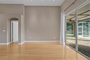 10750 Ayshire Dr, Tampa, FL 33626 - Photo 15