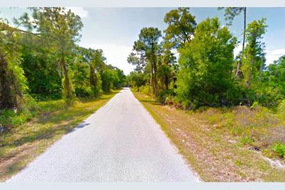 20217 Winkler Avenue, Port Charlotte, FL 33954 - Photo 13