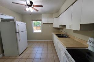 7211 10th Ave N, Saint Petersburg, FL 33706 - Photo 5