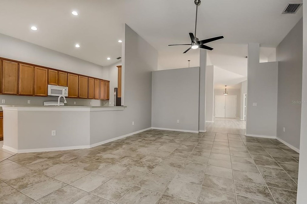 18204 Collridge Dr, Tampa FL  33647-2911 exterior