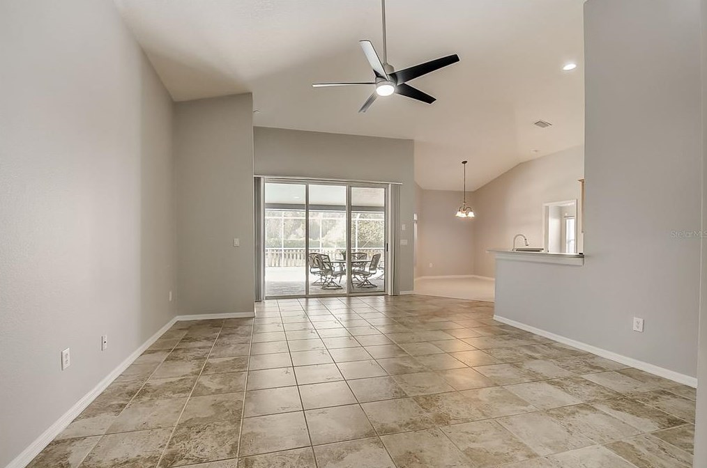 18204 Collridge Dr, Tampa FL  33647-2911 exterior