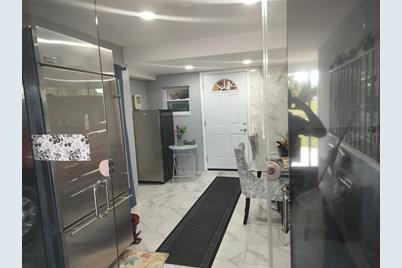 5201 E 17th Avenue, Tampa, FL 33619 - Photo 11