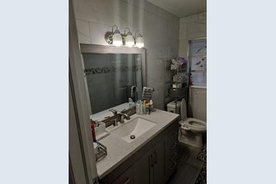 5201 E 17th Avenue, Tampa, FL 33619 - Photo 17