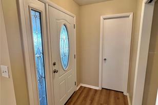 1741 Council Dr, Ruskin, FL 33573