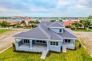 6434 Rubia Cir, Apollo Beach, FL 33572 - Photo 5