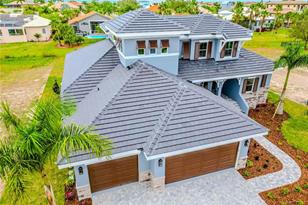 6434 Rubia Cir, Apollo Beach, FL 33572 - Photo 3