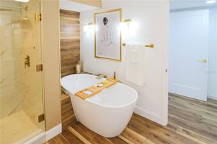 716 Bayport Wy, Longboat Key, FL 34228 - Photo 35