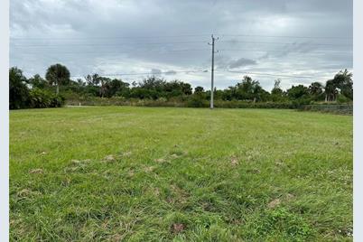 93 Annapolis Lane, Rotonda West, FL 33947 - Photo 7