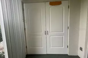 201 Silver Lake Dr, Venice, FL 34292 - Photo 15