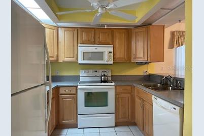 201 Silver Lake Drive #101, Venice, FL 34292 - Photo 5