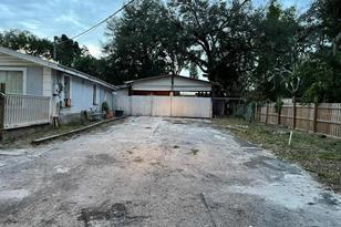 8518 N Ashley St - Photo 9