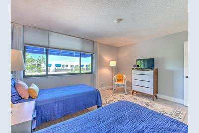 805 Bayport Way #805, Longboat Key, FL 34228 - Photo 33