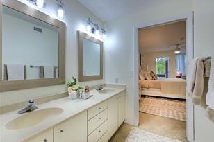 833 Bayport Wy, Longboat Key, FL 34228 - Photo 23