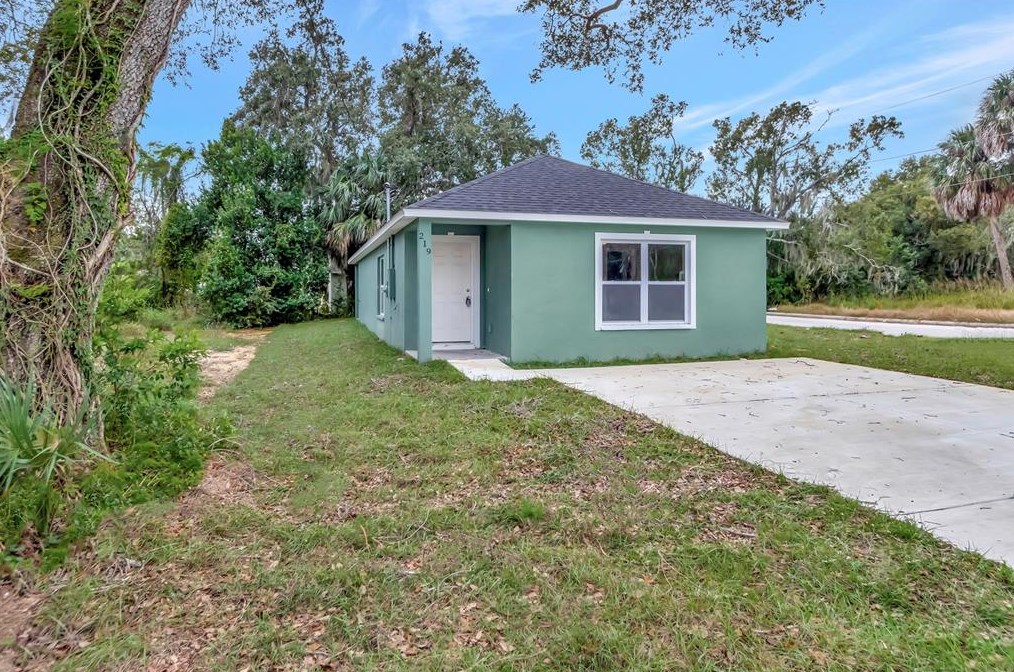 219 Dr J A Wiltshire Ave, Lake Wales FL  33853-3232 exterior