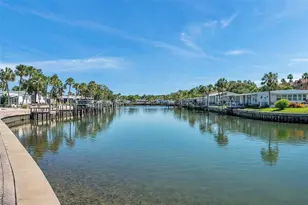 4851 W Gandy Blvd, Tampa, FL 33611 - Photo 43