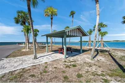 4851 W Gandy Boulevard #B4 L32, Tampa, FL 33611 - Photo 45