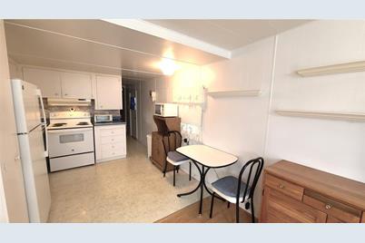 4851 W Gandy Boulevard #B4 L32, Tampa, FL 33611 - Photo 5