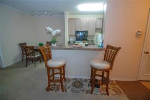 9918 Courtney Palms Blvd - Photo 13