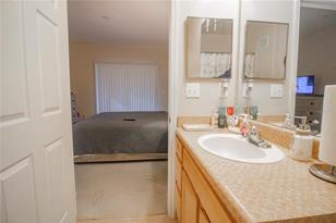 9918 Courtney Palms Blvd - Photo 21