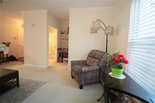 9918 Courtney Palms Blvd - Photo 9