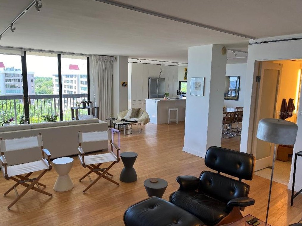 2413 Bayshore Blvd, Tampa FL  33629-7333 exterior