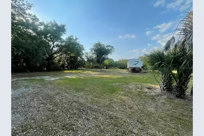 10020 Linda Street, Gibsonton, FL 33534 - Photo 7