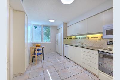 830 Bayport Way #830, Longboat Key, FL 34228 - Photo 11