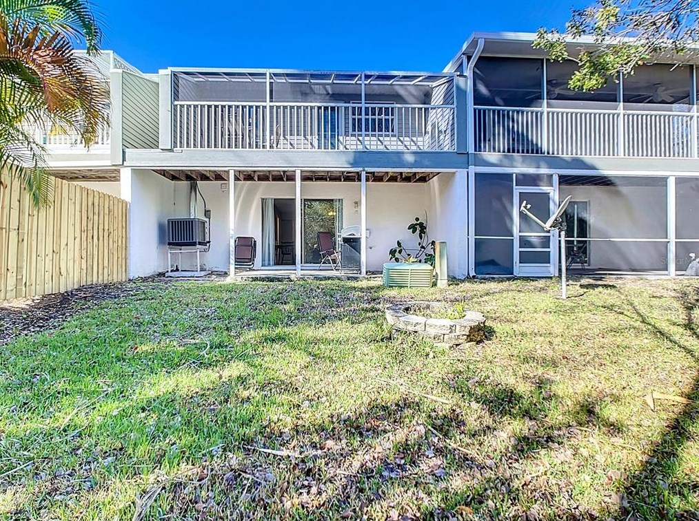 109 Kathleen Ct, Tarpon Springs FL  34689-4607 exterior