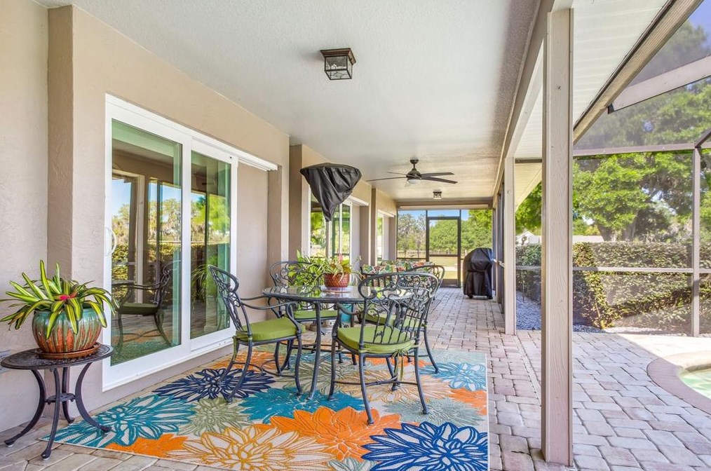 12011 Browning Rd, Lithia FL 33547-2850 exterior